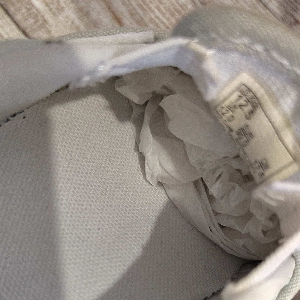 Vans Green and White Slip-On Sneakers - Picture 9 of 9